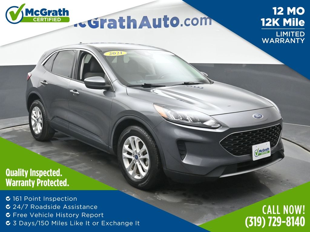 2021 Ford Escape SE's photo