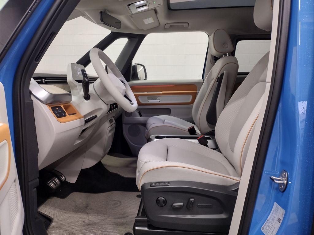 2025 Volkswagen ID. Buzz photo 17