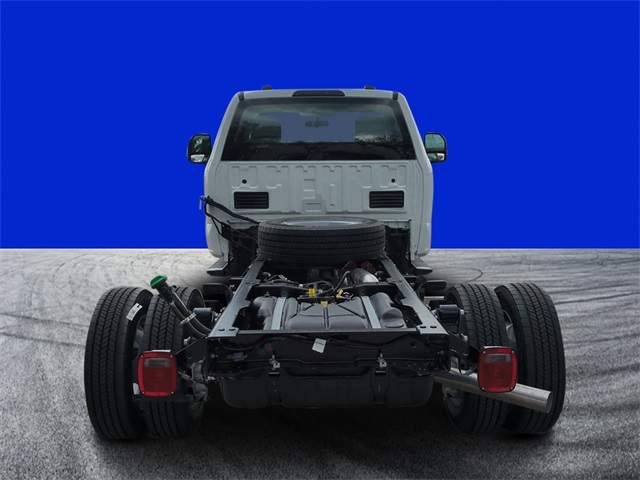 2025 Ford F-450 XL photo 3