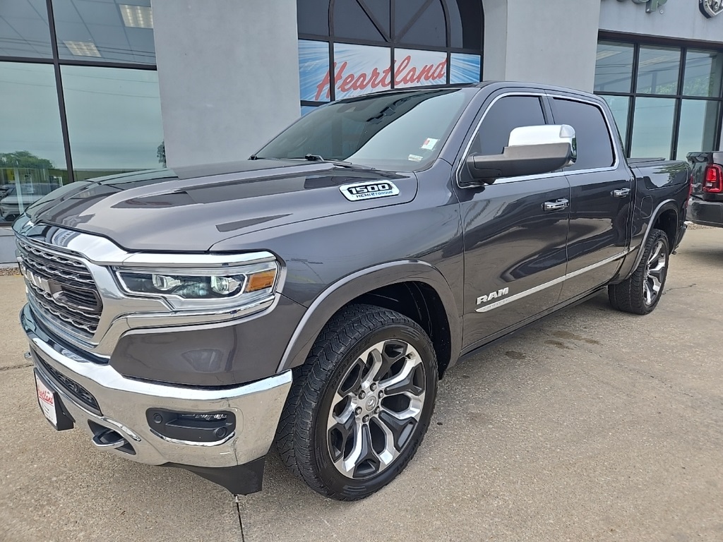 Used 2021 RAM Ram 1500 Pickup Limited with VIN 1C6SRFHT1MN583498 for sale in Kansas City