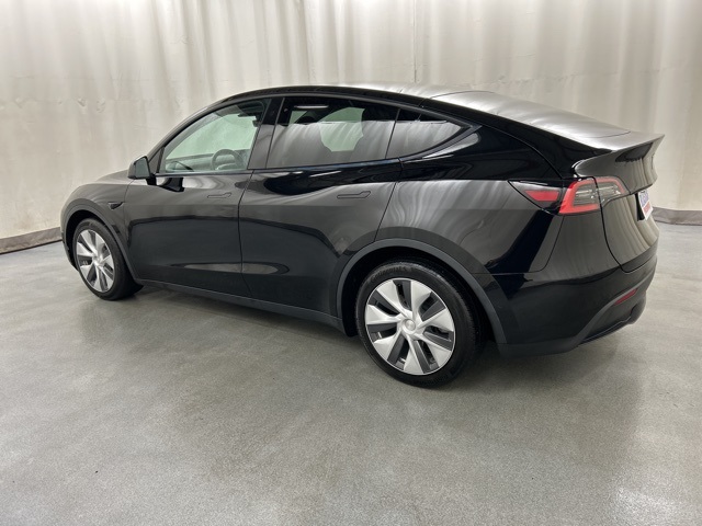 2021 Tesla Model Y Long Range photo 2