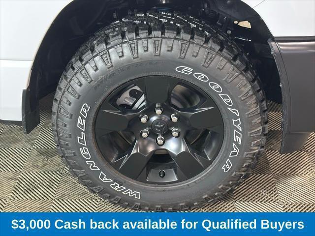 2025 Ram 1500 Warlock photo 2