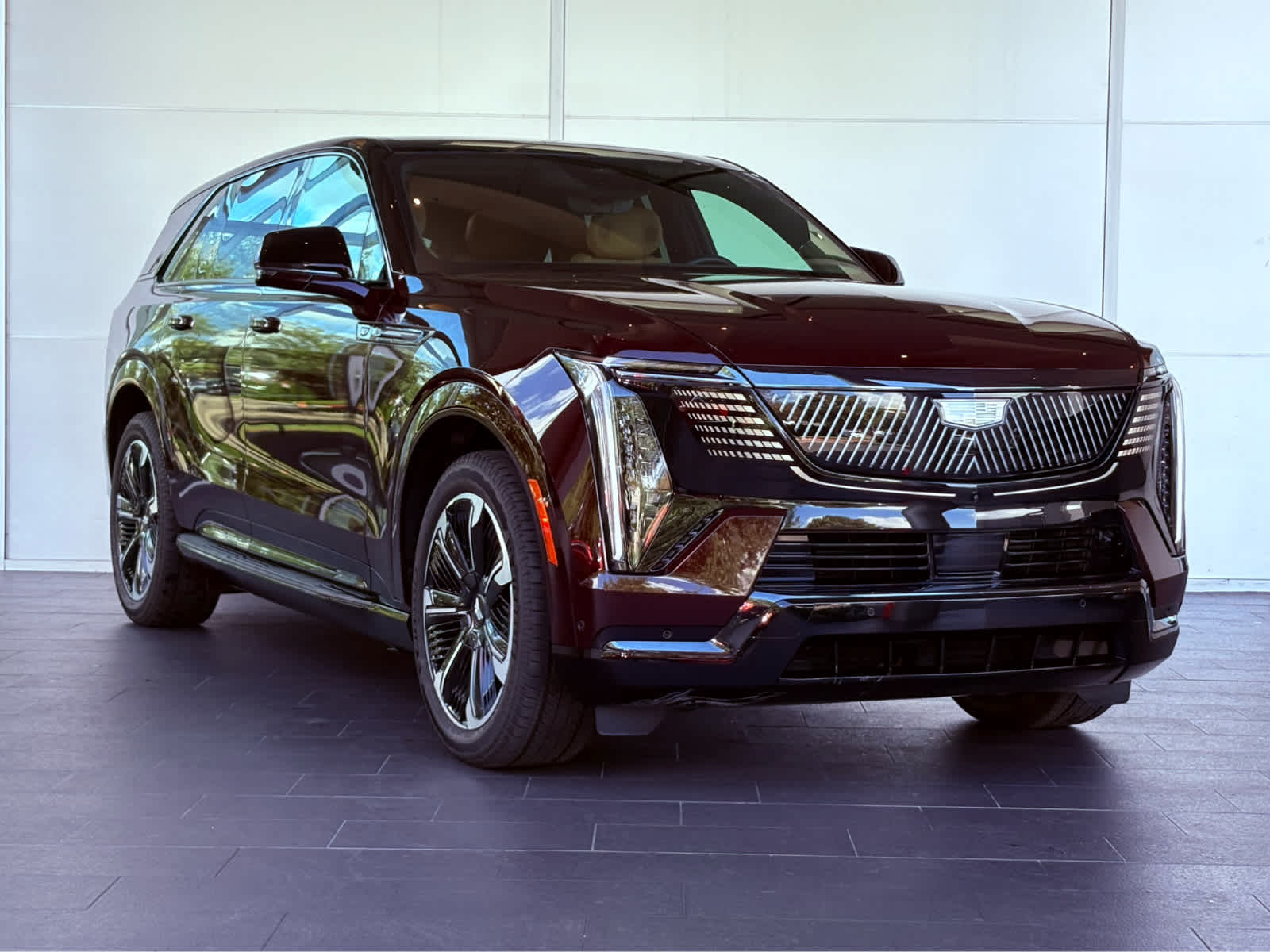 2025 Cadillac Escalade IQ Sport photo 3