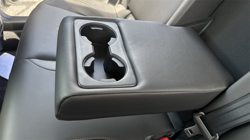 2025 Mazda Mazda3 2.5 Select Sport photo 37
