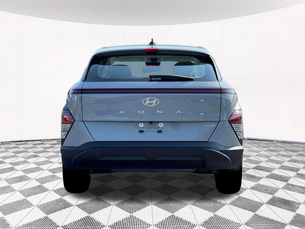 2026 Hyundai Kona SE photo 4