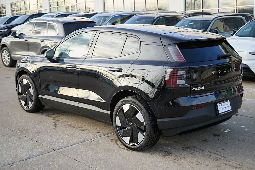 2025 VOLVO EX30 - Image 5