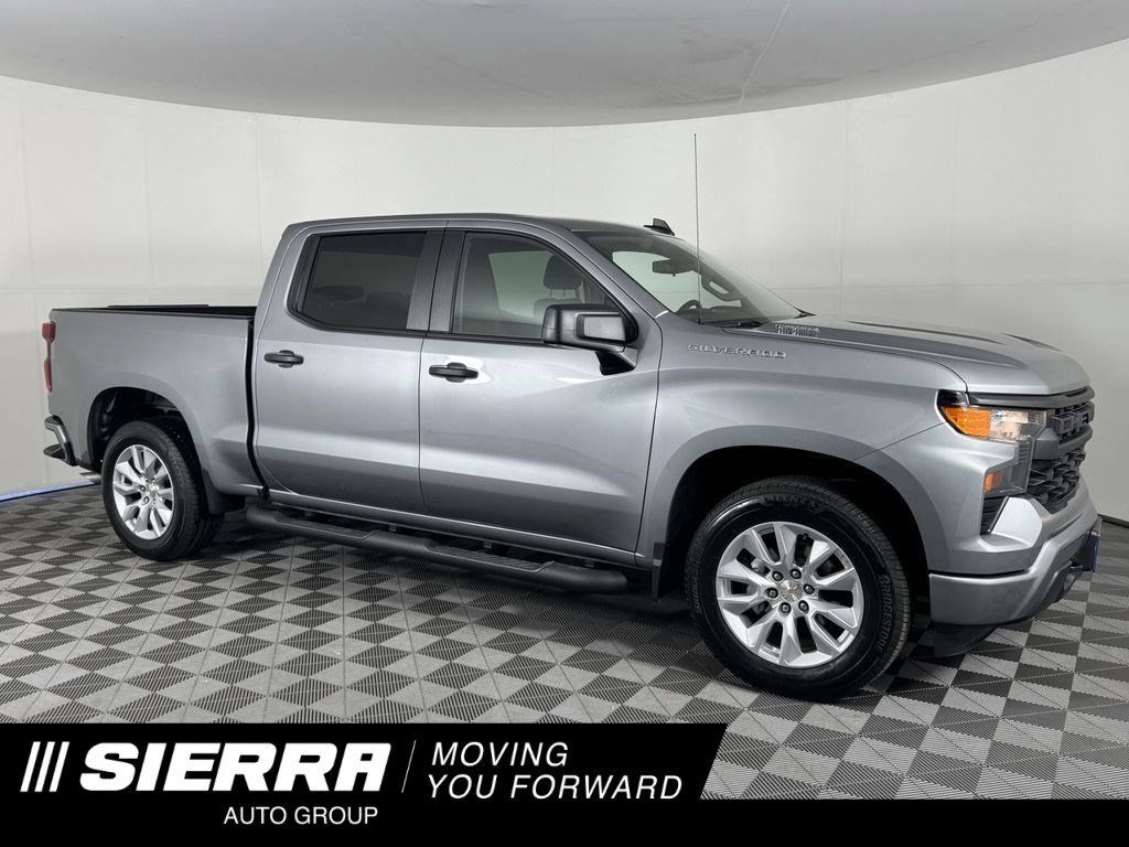 Used 2025 Gray Chevrolet Custom image 1