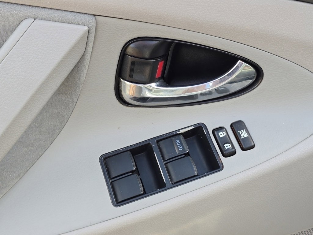 2009 Toyota Camry Hybrid photo 25