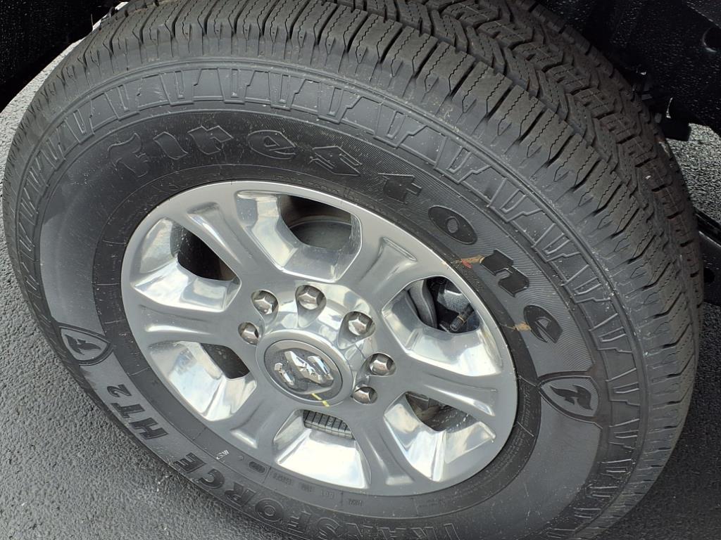 2025 Ram 2500 Big Horn photo 13