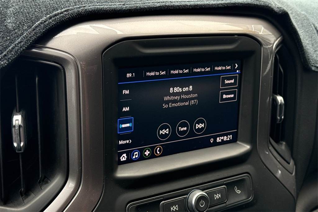 2021 Chevrolet Silverado 1500 Custom photo 15