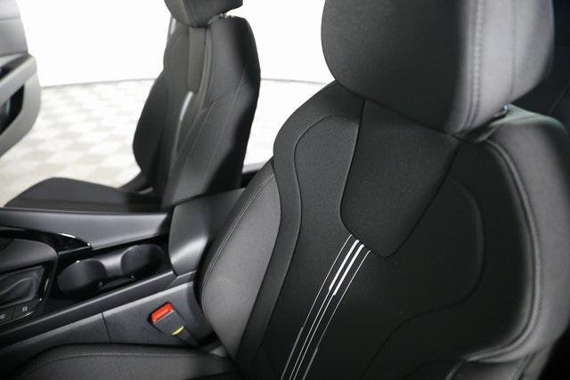 2025 Hyundai Elantra Hybrid SEL Sport photo 16