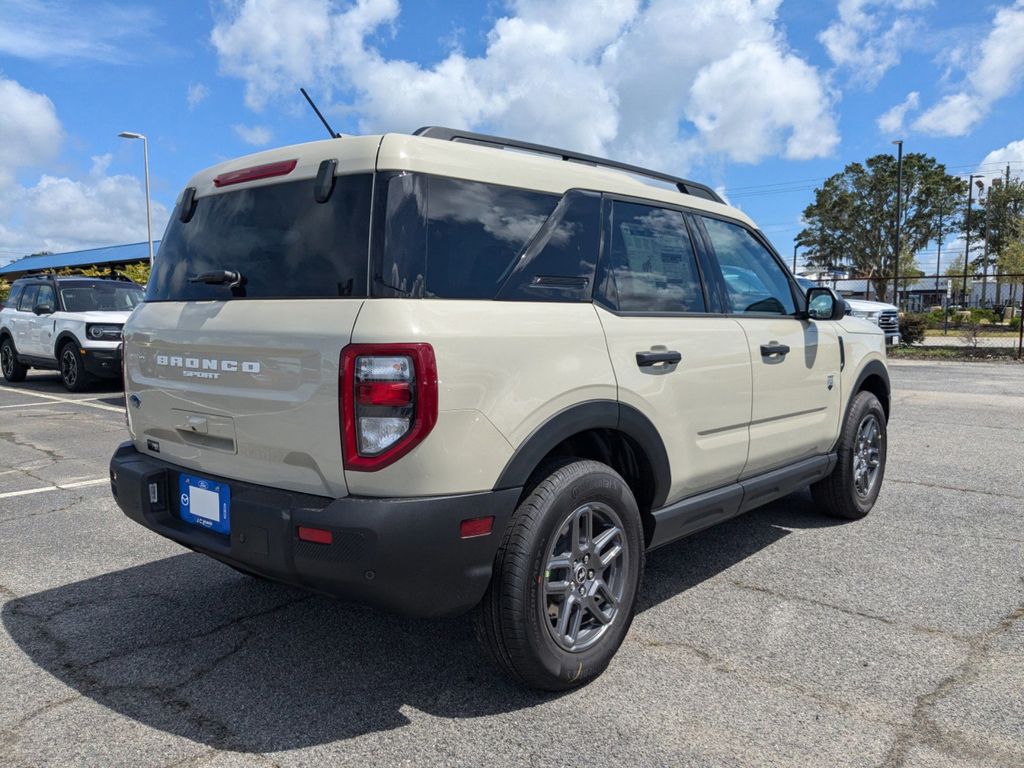 2025 Ford Bronco Sport Big Bend photo 2