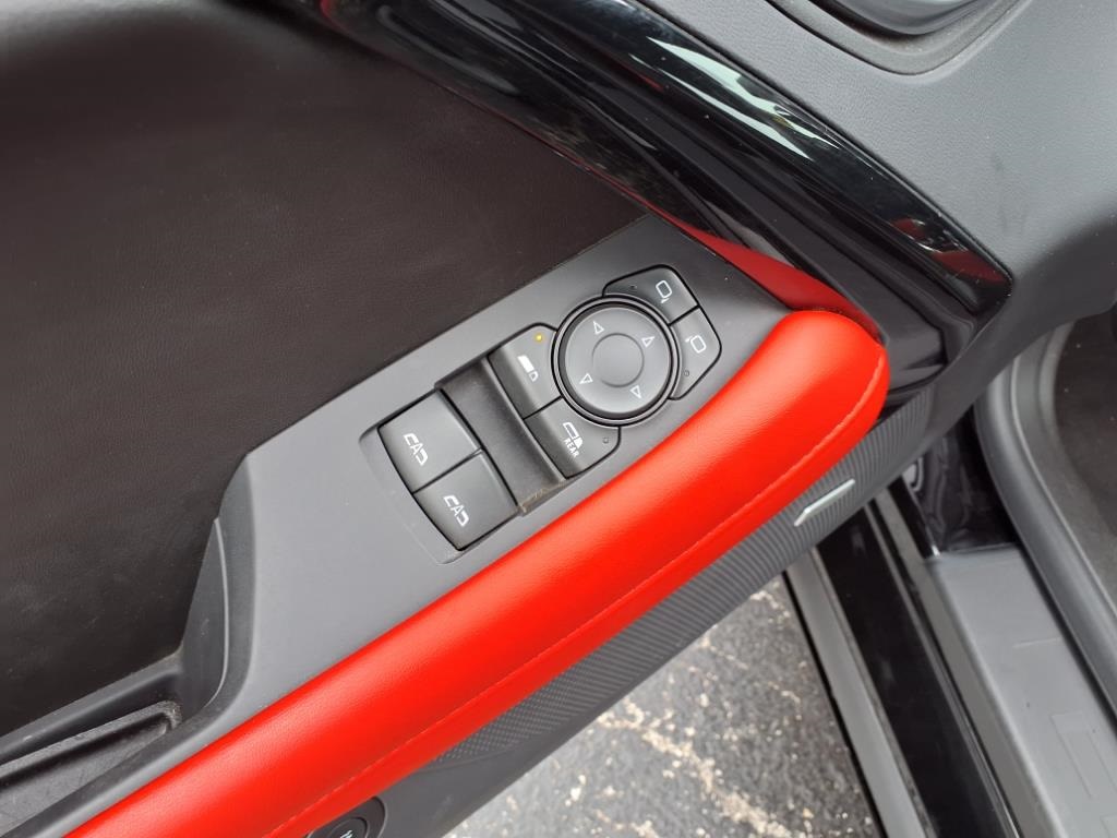 2023 Chevrolet Camaro 2LT photo 8