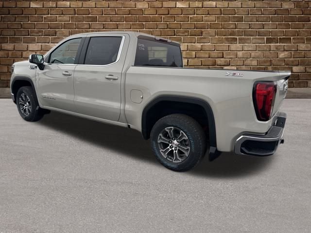 2026 Gmc Sierra 1500 SLE photo 3