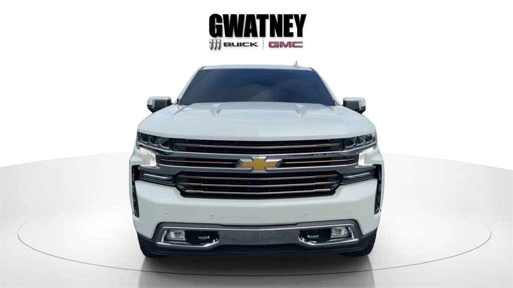 2021 Chevrolet Silverado High Country photo 2