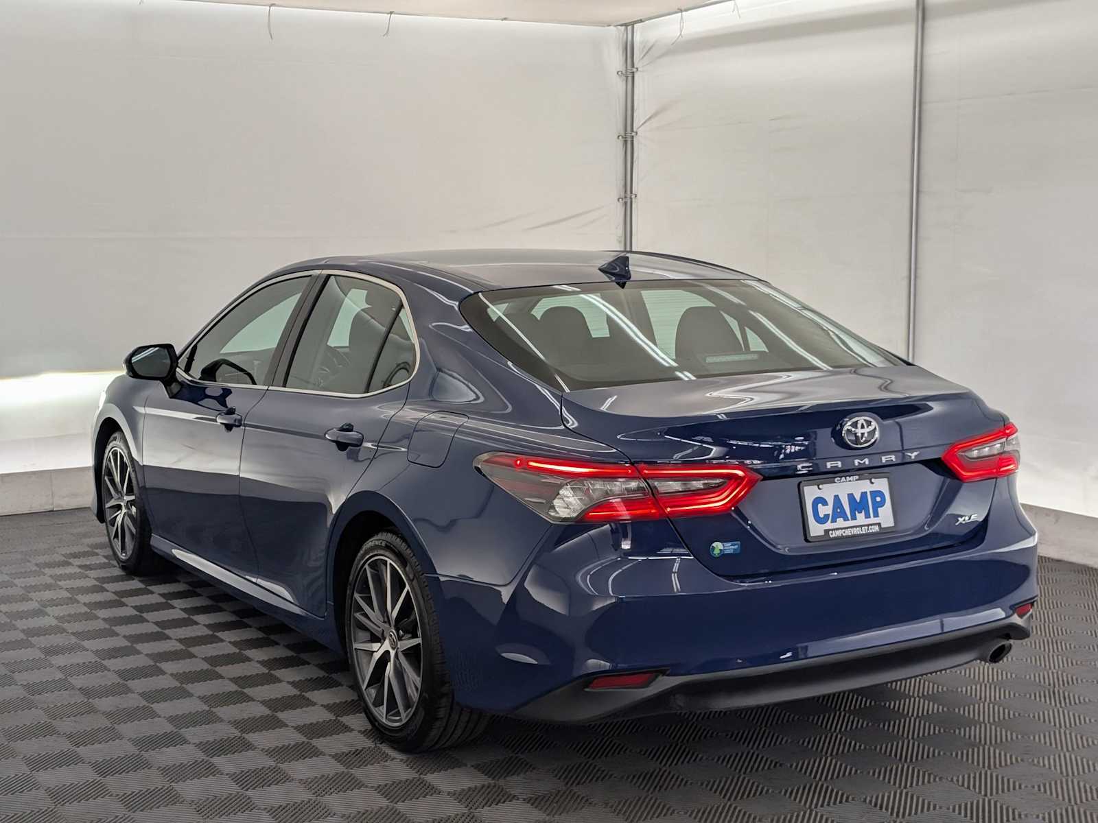 2024 Toyota Camry XLE photo 3
