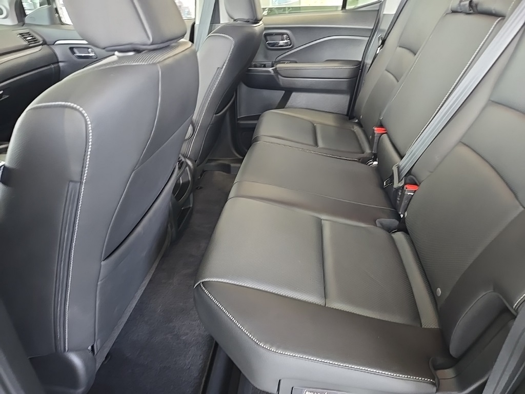 2023 Honda Ridgeline RTL photo 14