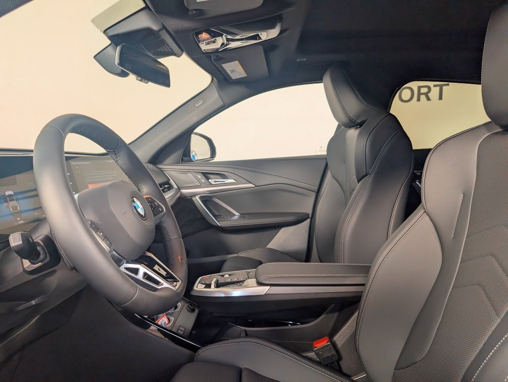 2026 Bmw X2 xDrive28i photo 2