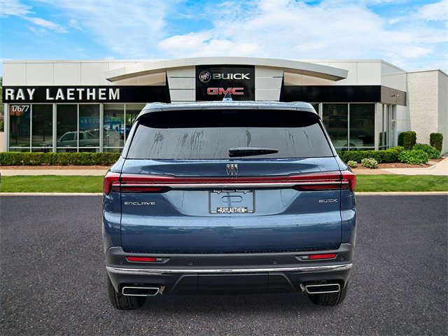 2026 Buick Enclave Preferred photo 2