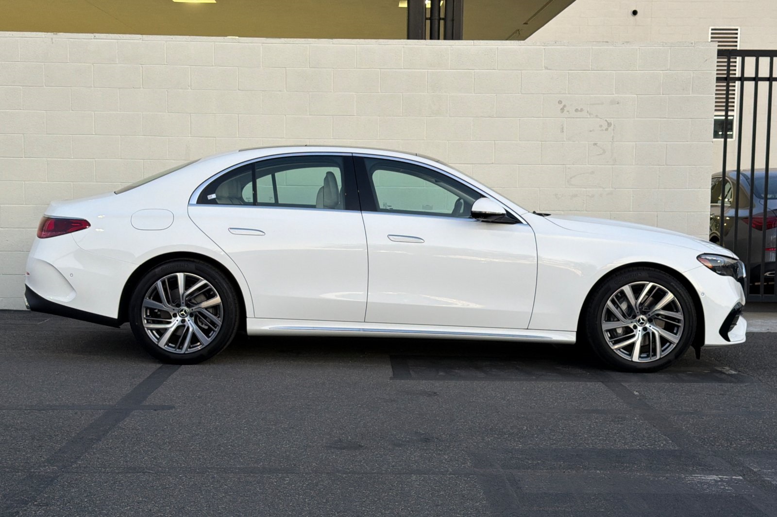 2026 Mercedes Benz E 350 photo 4