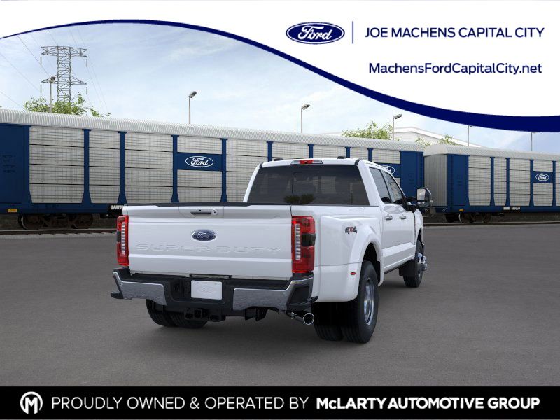 2026 Ford F-350 photo 4