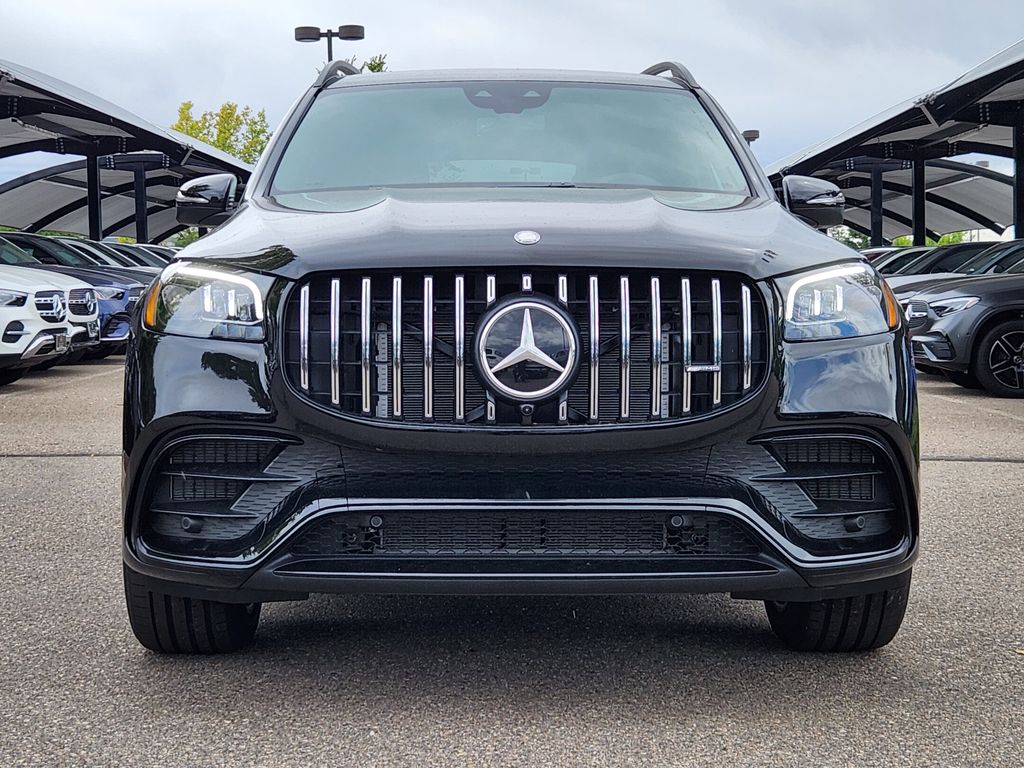 2026 Mercedes Benz GLS AMG 63 4MATIC photo 3