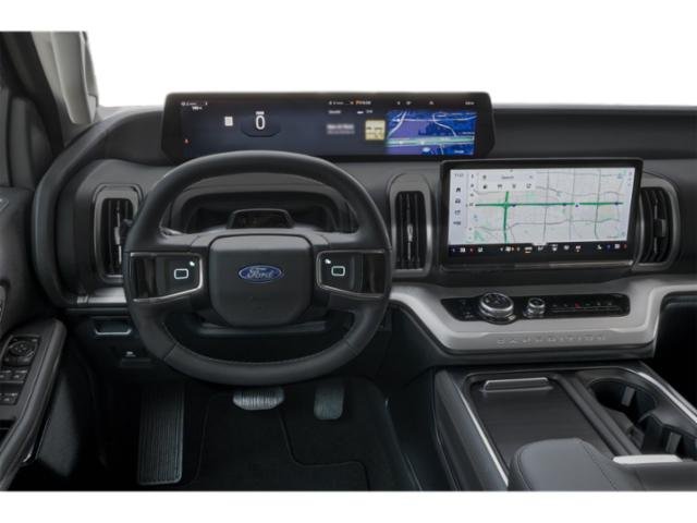 2025 Ford Expedition photo 5