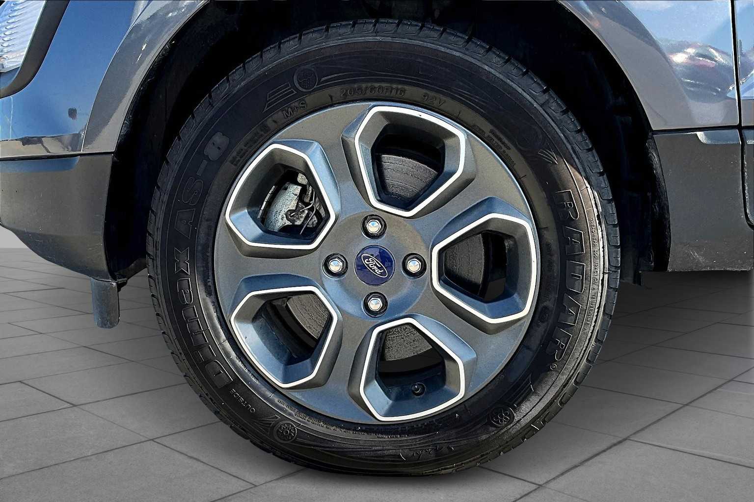 2022 Ford EcoSport S photo 9