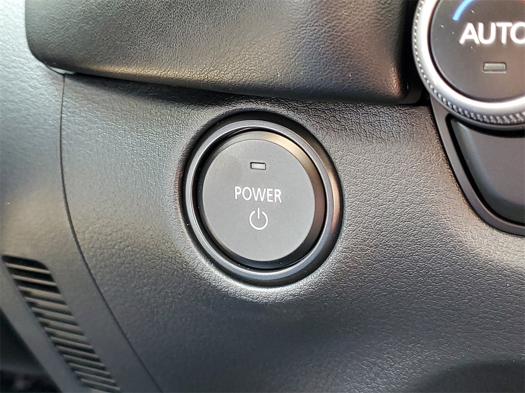 2025 Mazda CX-50 Premium photo 30
