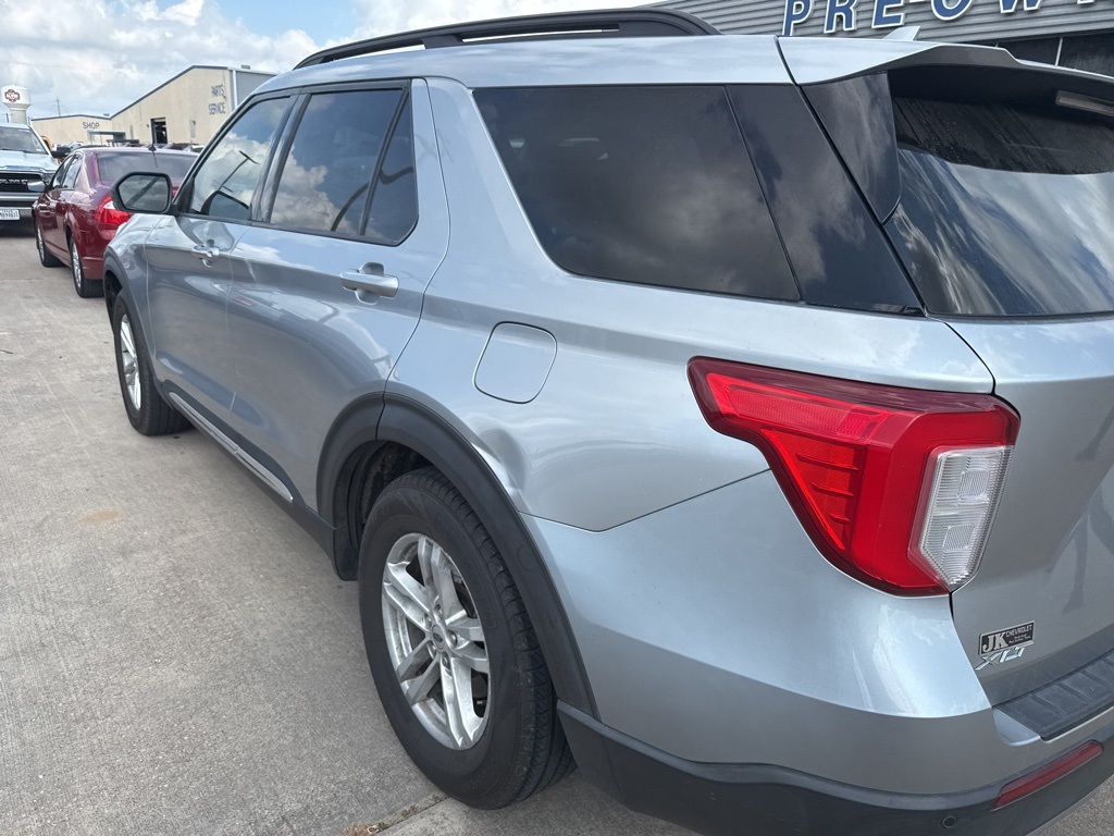 2020 Ford Explorer XLT photo 4