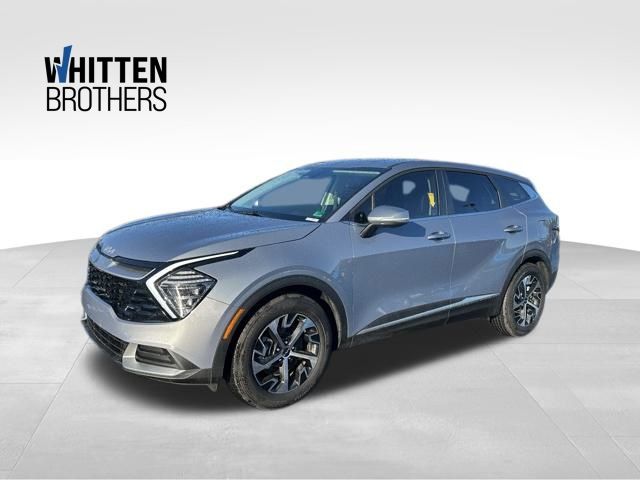 2025 Kia Sportage EX's photo