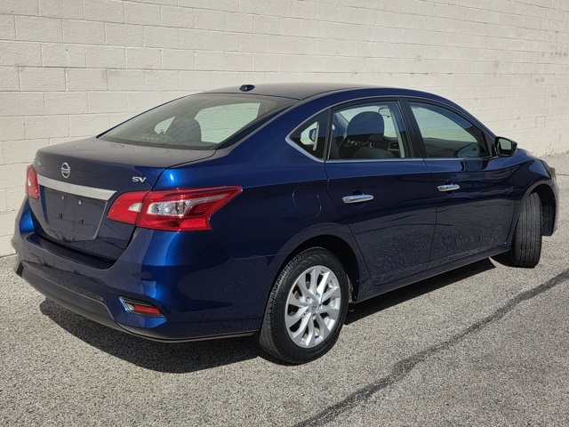 2019 Nissan Sentra SV photo 5