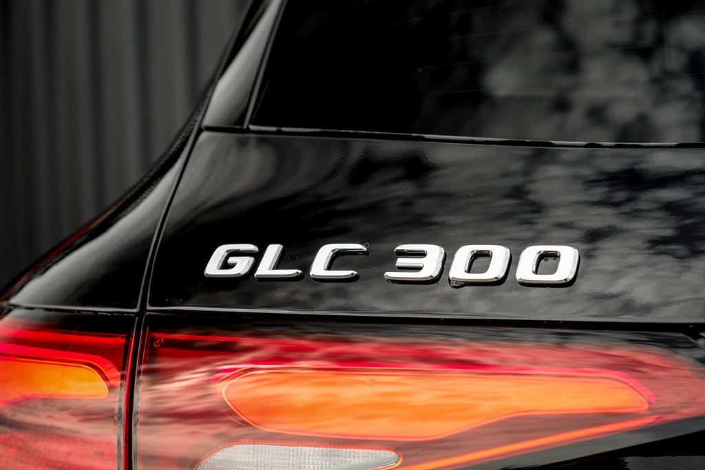 2026 Mercedes Benz GLC 300 4MATIC photo 8
