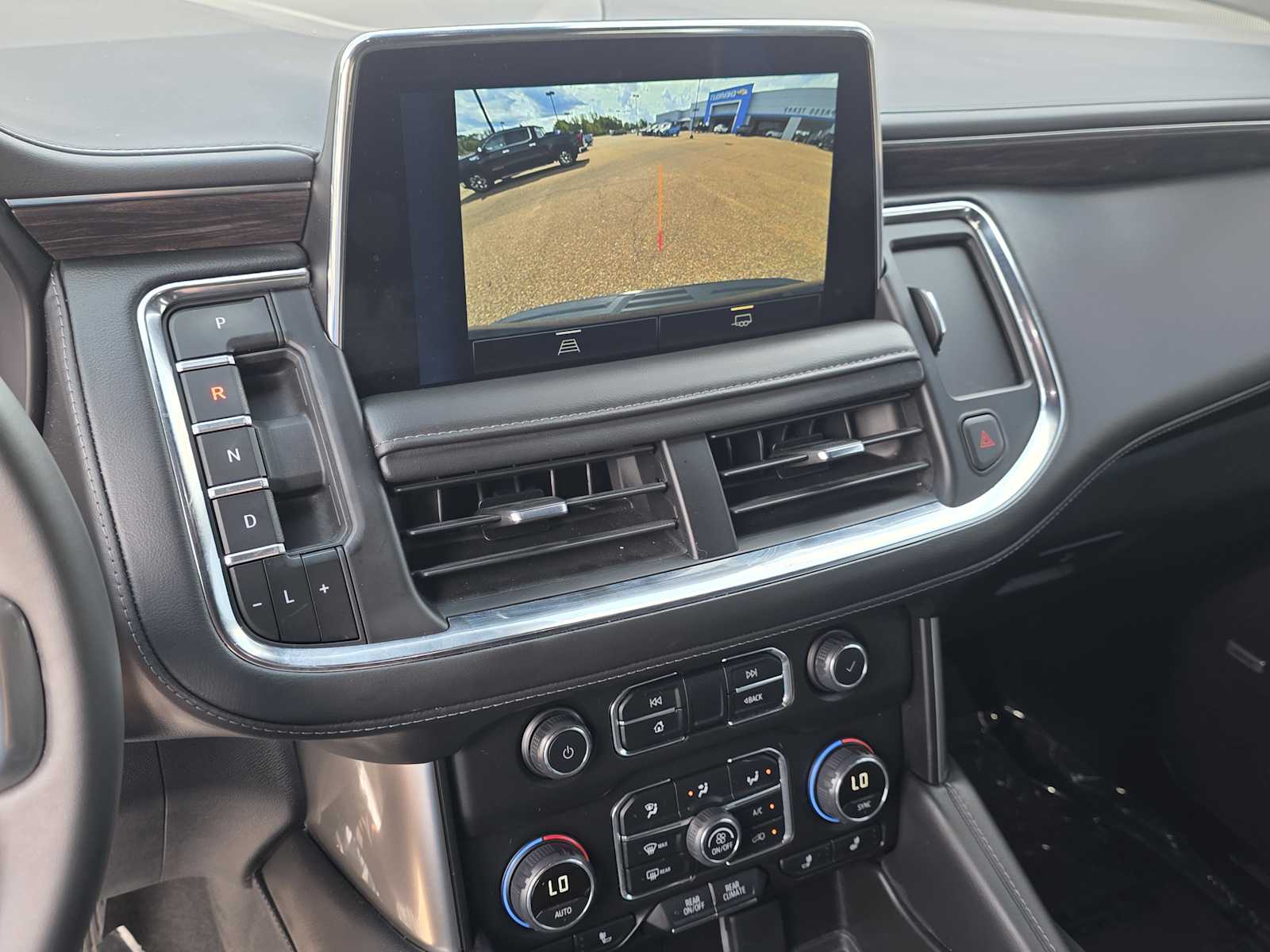 2024 Chevrolet Tahoe LT photo 4