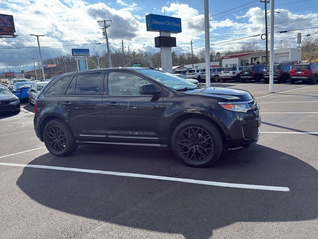 2011 Ford Edge Sport photo 3