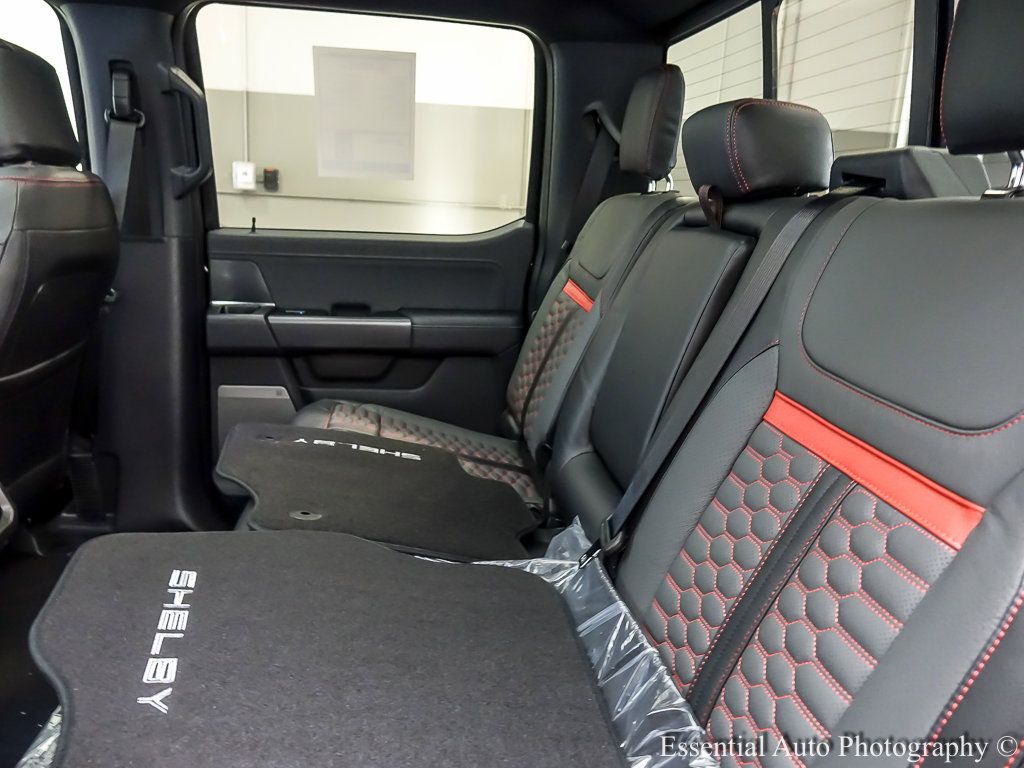 2025 Ford F-150 Lariat photo 11