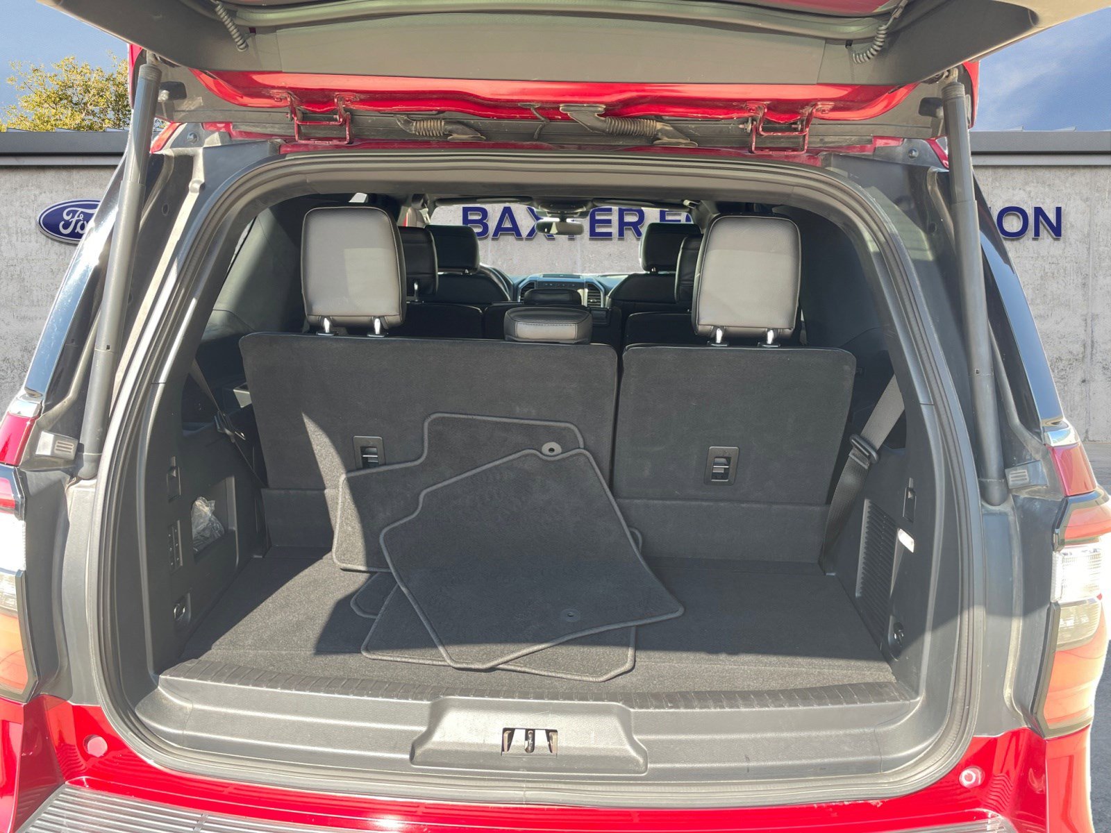 2019 Ford Expedition Limited photo 14