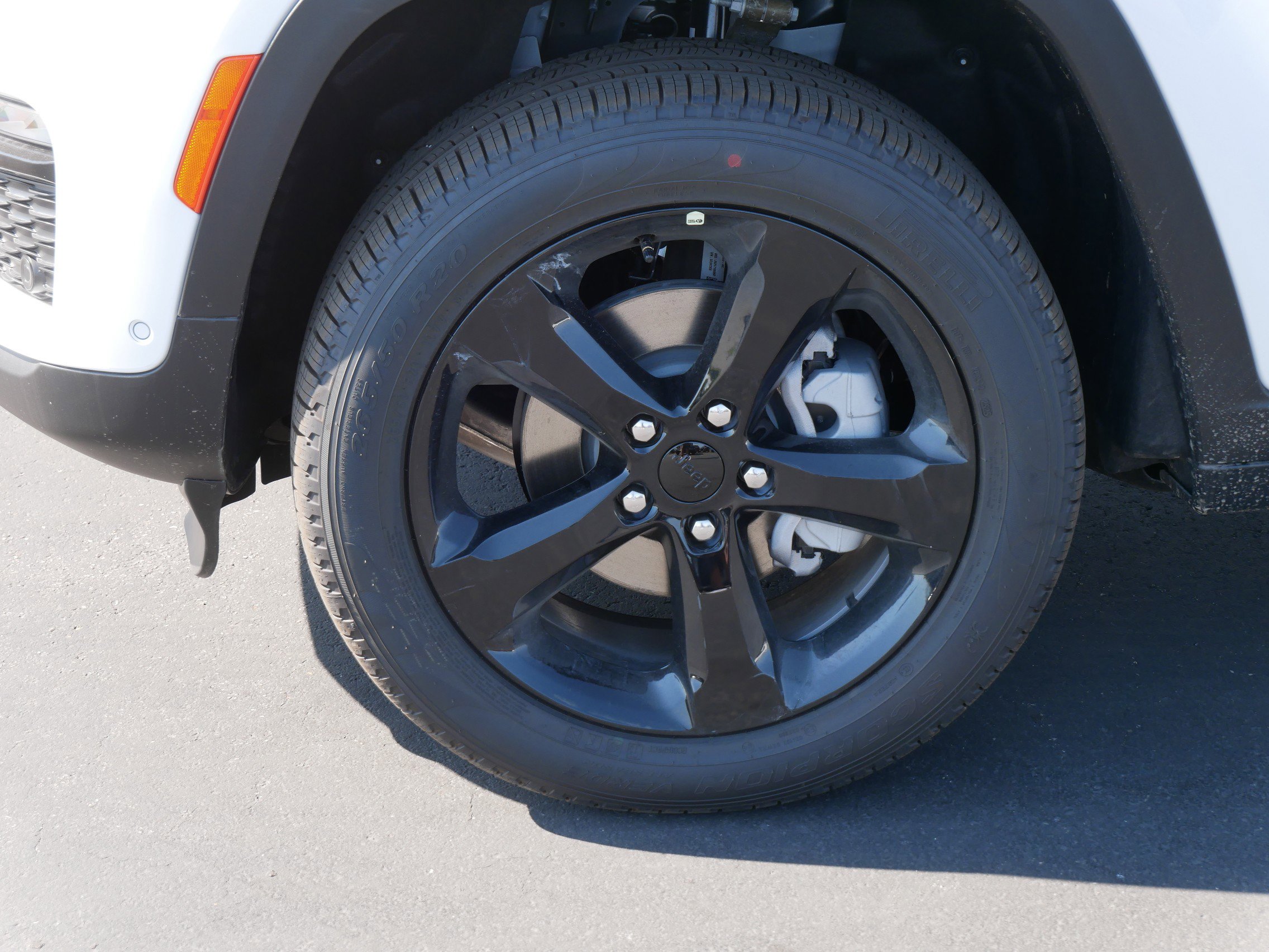 2025 Jeep Grand Cherokee Limited photo 4