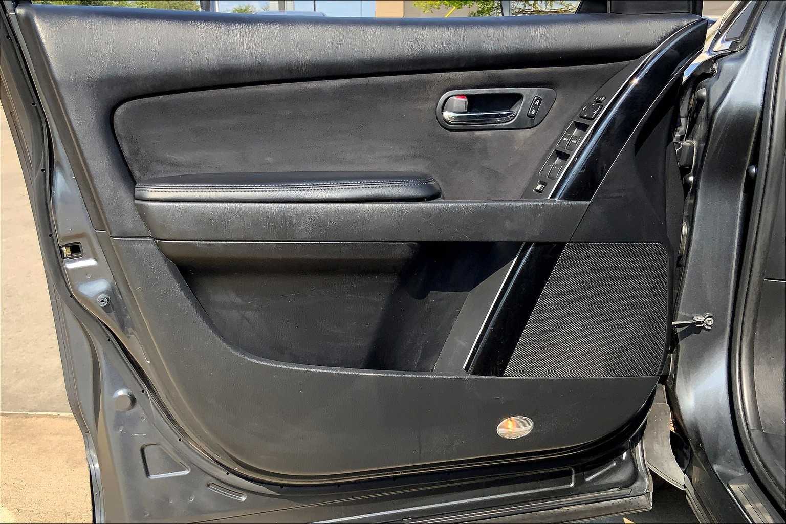 2014 Mazda CX-9 Touring photo 21