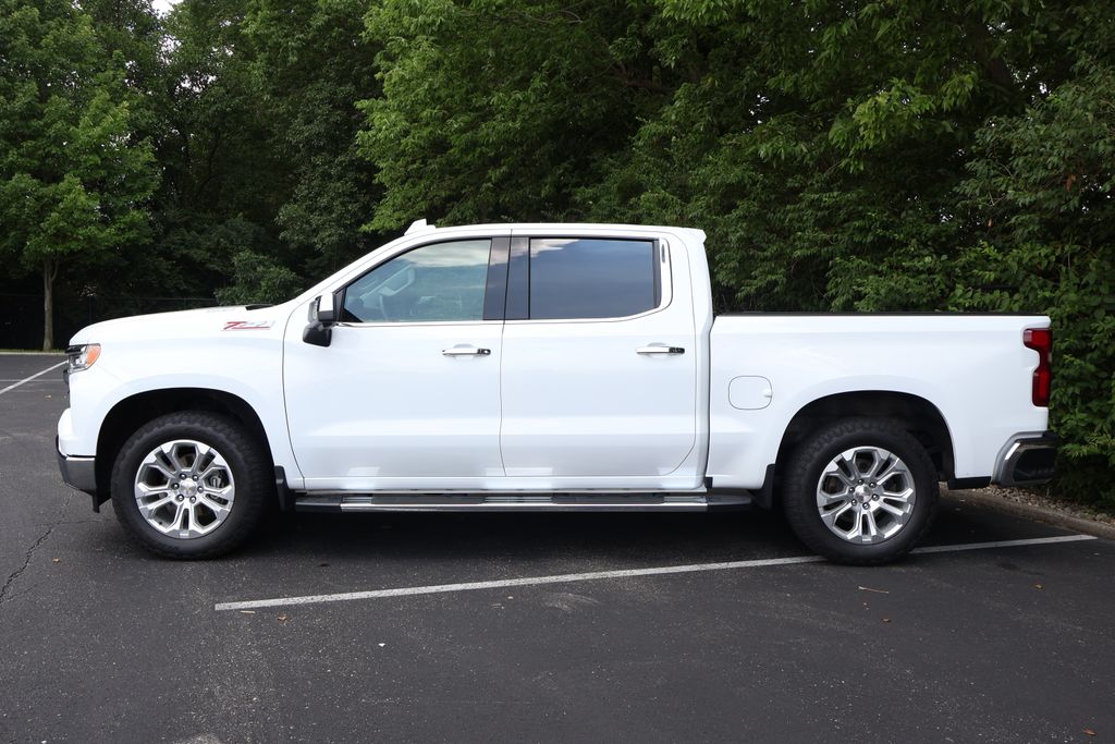 2024 Chevrolet Silverado 1500 LTZ photo 4