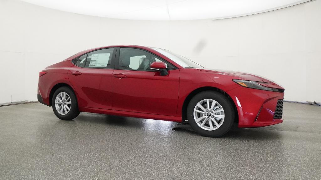 2026 Toyota Camry LE photo 28