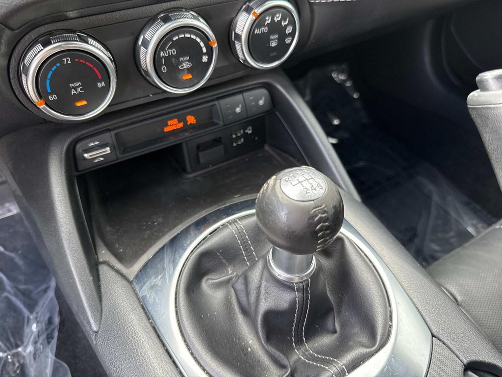 2023 Mazda MX-5 Miata RF Miata Grand Touring photo 18
