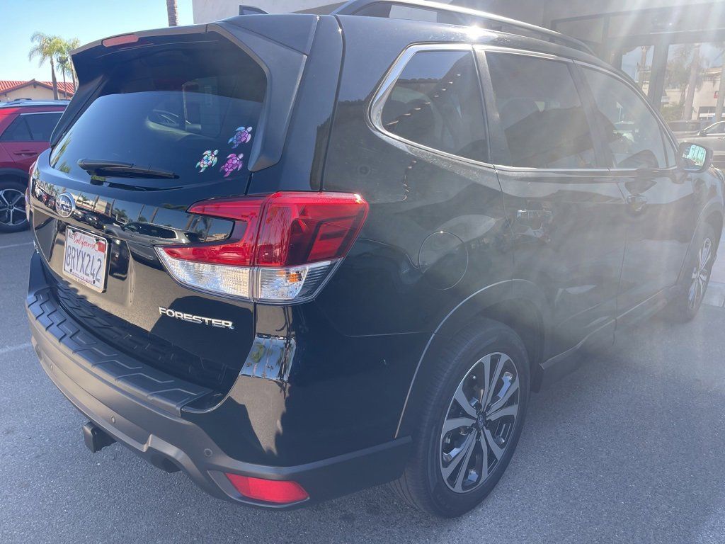 2020 Subaru Forester Limited photo 3