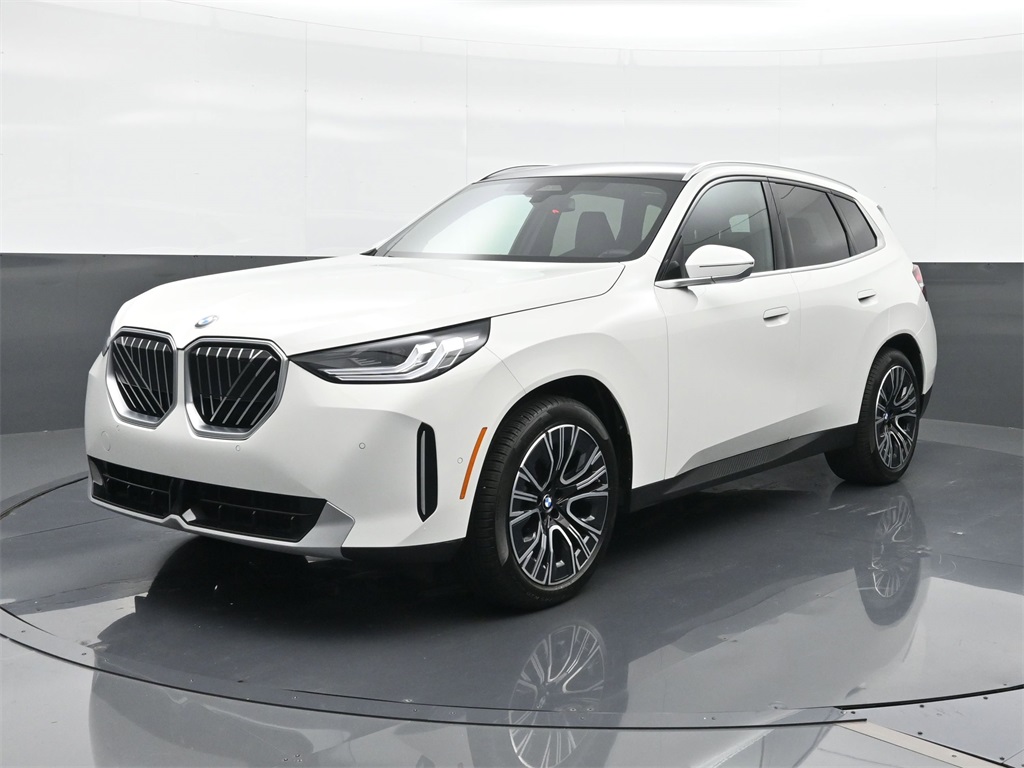 2025 BMW X3 30's photo