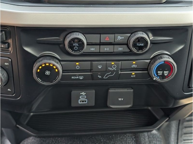 2025 Ford F-350 XLT photo 16