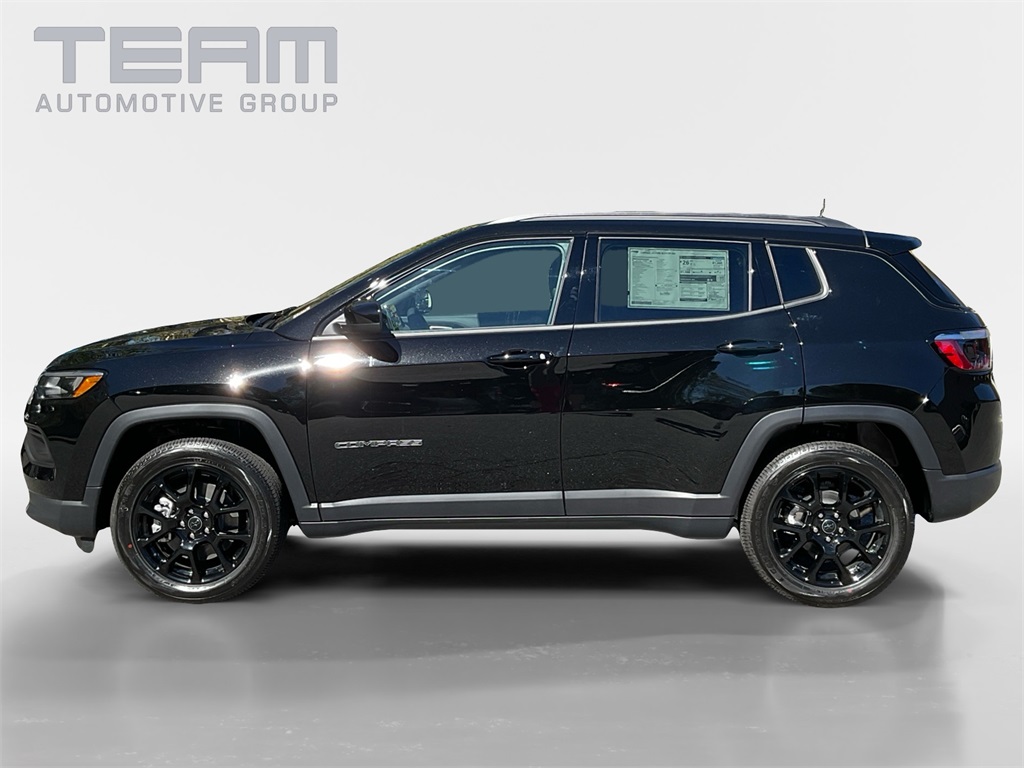 2026 Jeep Compass Latitude Altitude photo 4