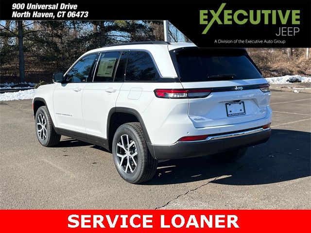 2025 Jeep Grand Cherokee Limited photo 3