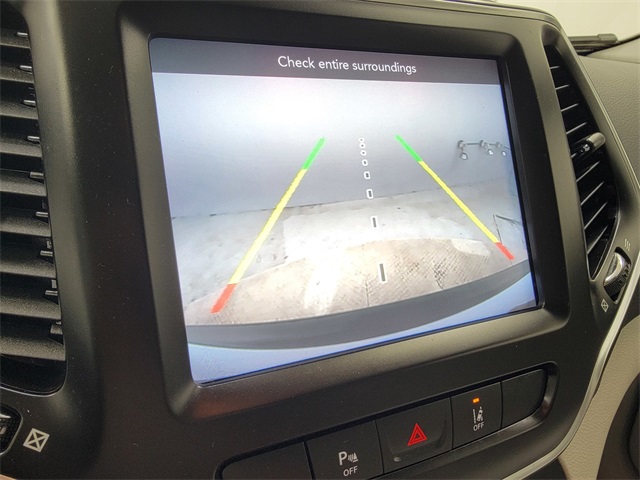 2021 Jeep Cherokee Latitude Lux photo 33