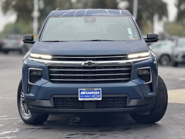 2026 Chevrolet Traverse photo 2