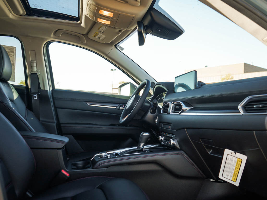 2025 Mazda CX-5 2.5 S Carbon photo 8